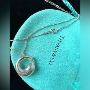 TIFFANY & Co Necklace
